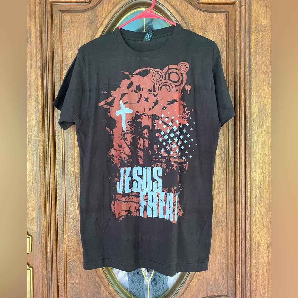 Unisex Christian tee, size small